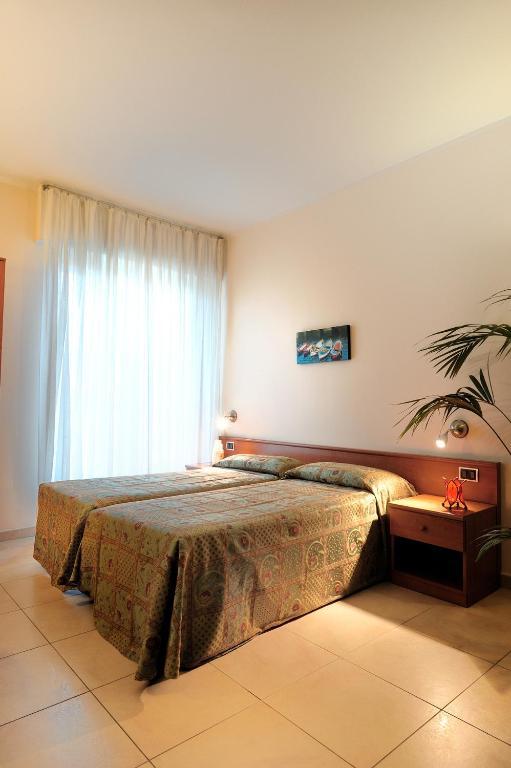 Hotel Arma Ristorante Arma di Taggia Εξωτερικό φωτογραφία